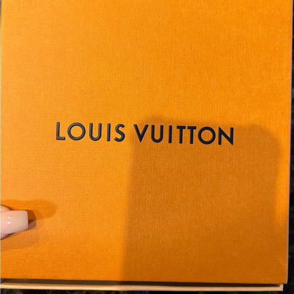 ‼️SOLD‼️Brand New Louis Vuitton adjustable shoulder strap - Picture 8 of 10